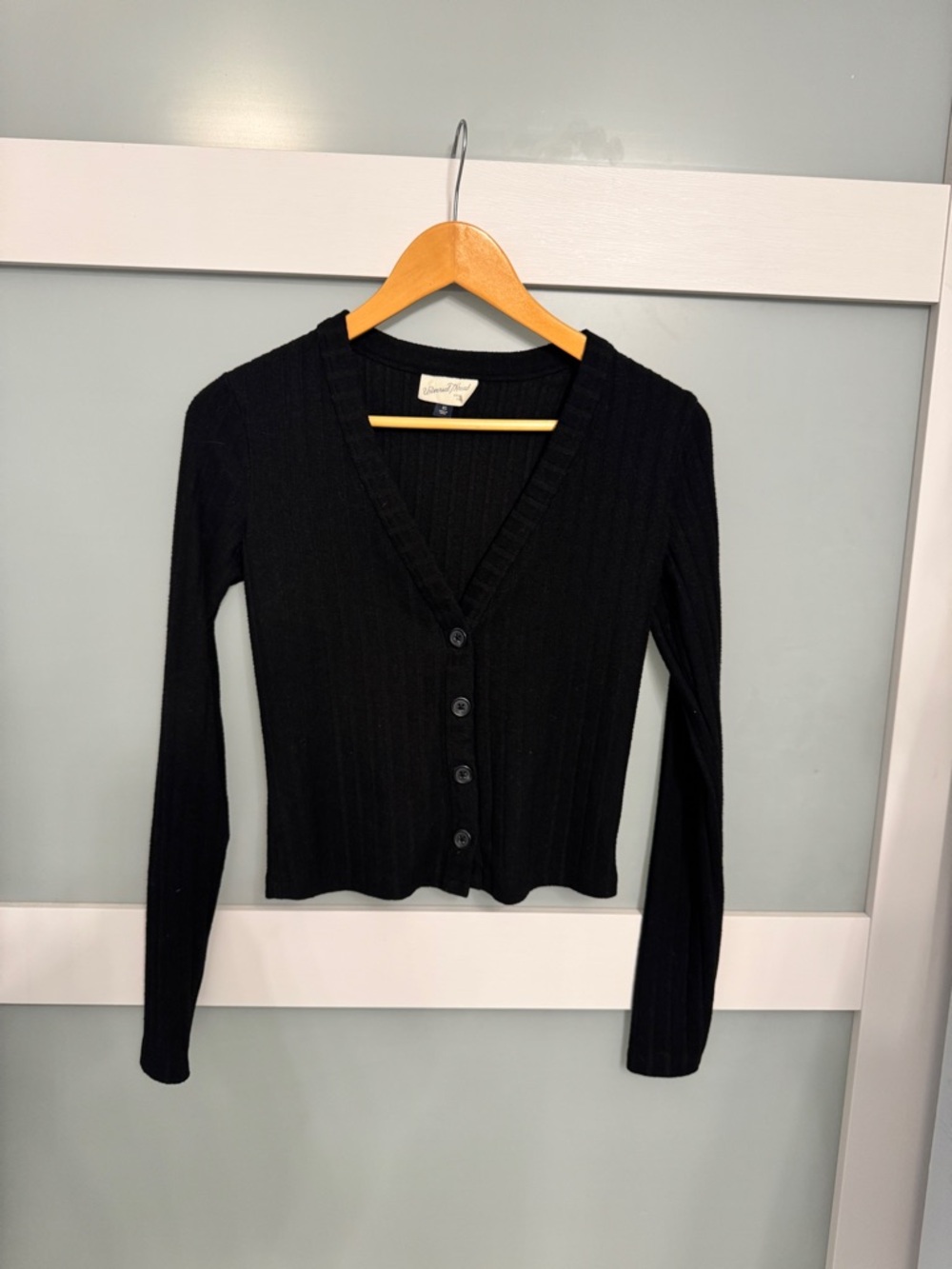 Universal Thread Ribbed V-Neck Cardigan - Black